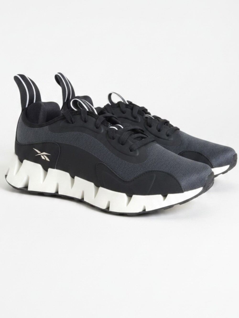 Reebok Wmns Zig Dynamica CLW 'Black Chalk  Women's Size 10 NEW!